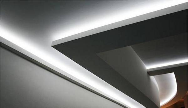 Как самому сделать подсветку потолка светодиодной лентой? - фото